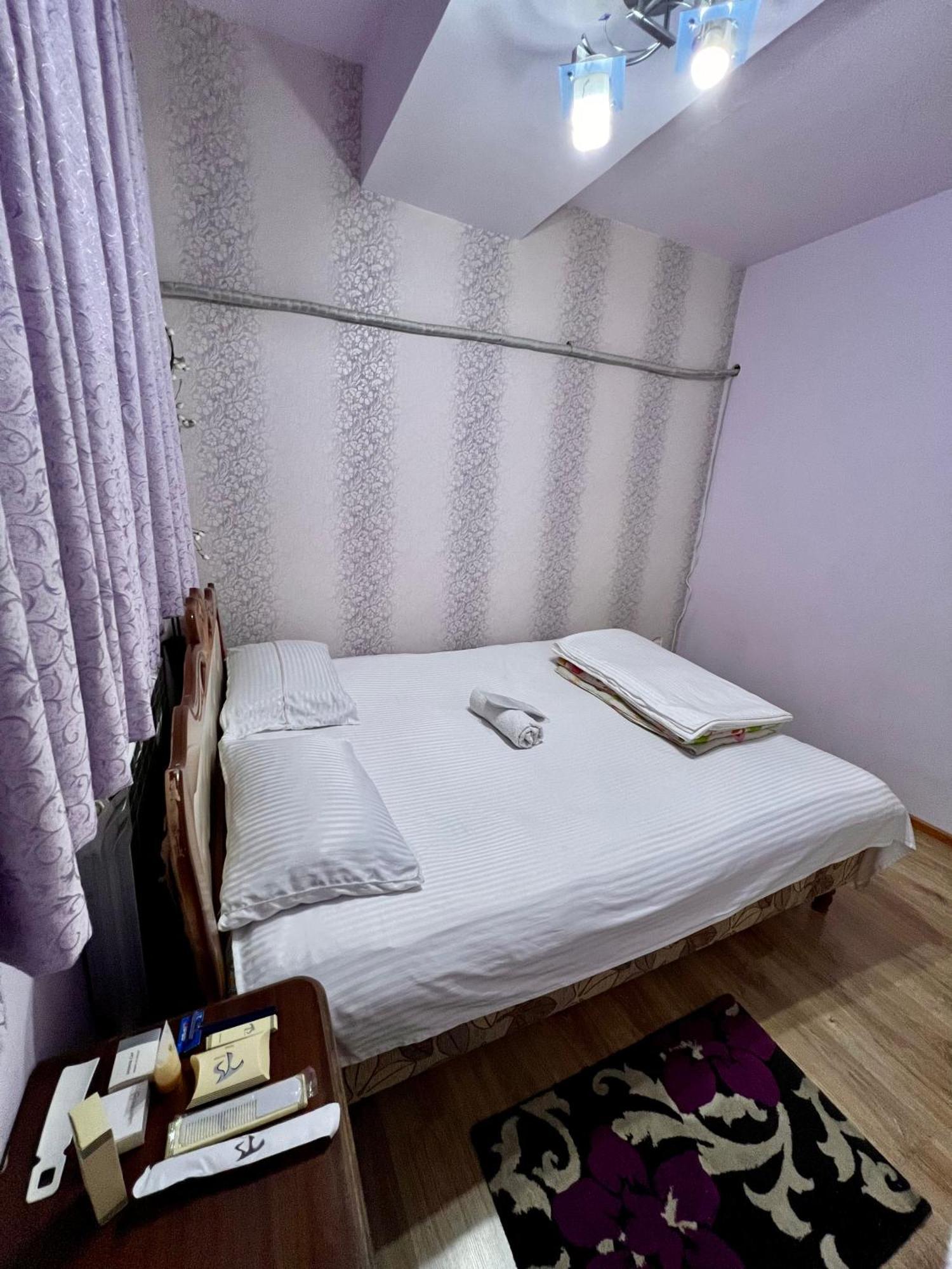 Apartment In The Centre Of Yerevan For Rent Exteriör bild